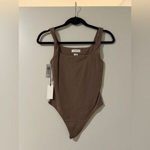 ARITZIA / BROWN BODYSUIT / SIZE S